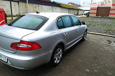 Хэтчбек Skoda Superb 2012 в 