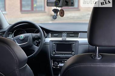 Универсал Skoda Superb 2011 в Черновцах