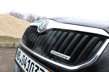 Універсал Skoda Superb 2011 в Трускавці