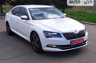 Хэтчбек Skoda Superb 2015 в Коломые