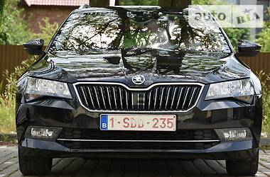 Универсал Skoda Superb 2017 в Дрогобыче