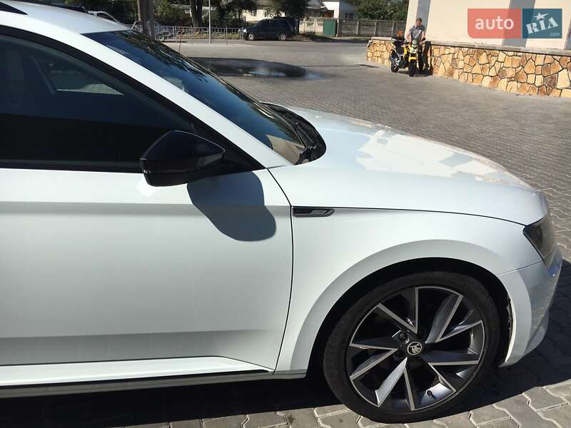Універсал Skoda Superb 2018 в Могилів-Подільському