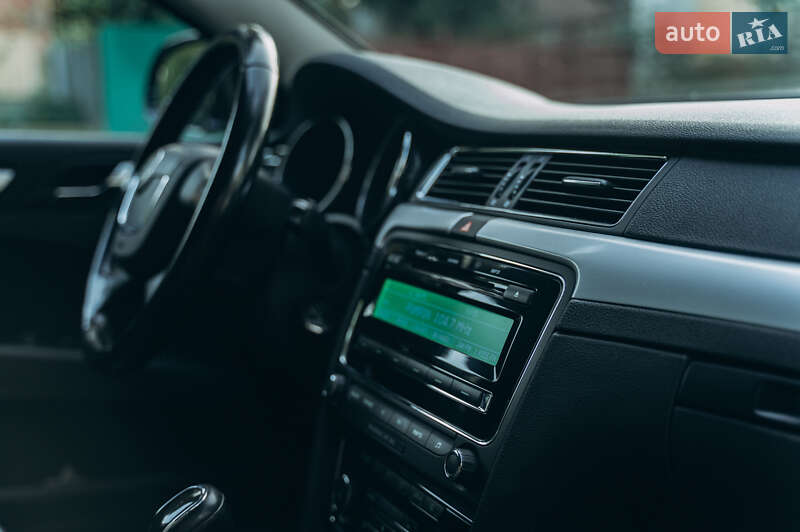 Ліфтбек Skoda Superb 2011 в Мукачевому