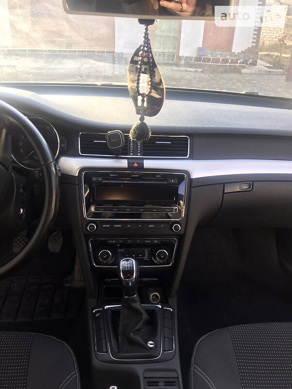 Лифтбек Skoda Superb 2011 в Подольске