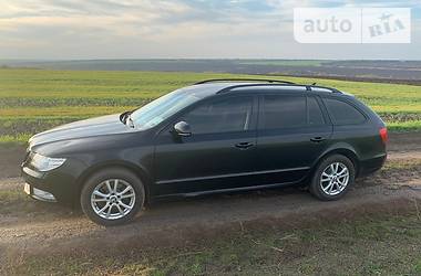 Skoda Superb 2011 Skoda Superb 2011