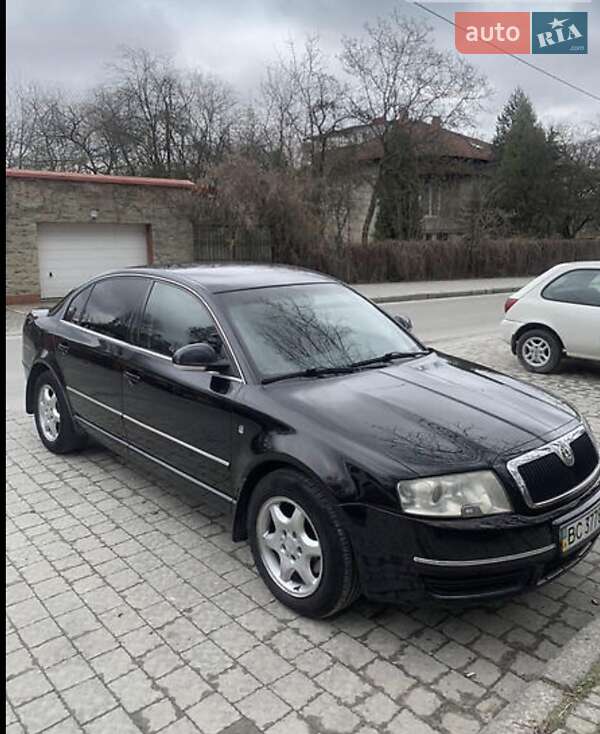 Лифтбек Skoda Superb 2007 в 
