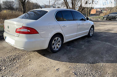 Седан Skoda Superb 2008 в 