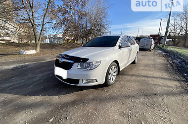 Седан Skoda Superb 2008 в 