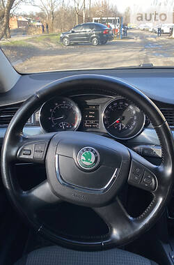 Седан Skoda Superb 2008 в 