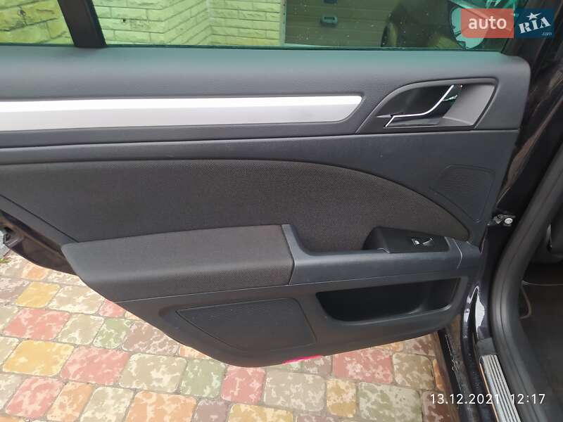 Универсал Skoda Superb 2012 в Гадяче