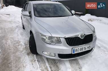 Ліфтбек Skoda Superb 2009 в Іршаві