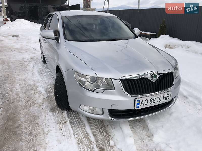 Лифтбек Skoda Superb 2009 в Иршаве фото 6 Лифтбек Skoda Superb 2009 в Иршаве