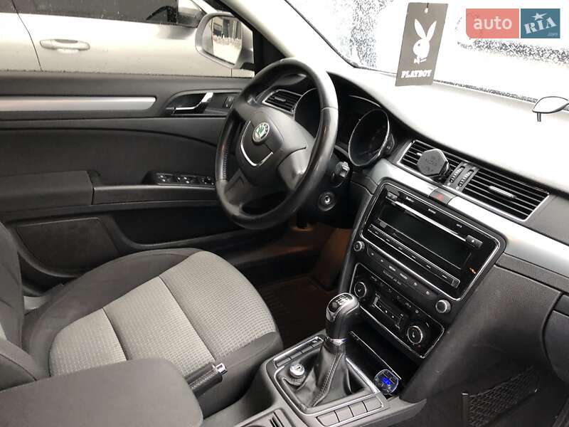 Лифтбек Skoda Superb 2009 в Иршаве фото 16 Лифтбек Skoda Superb 2009 в Иршаве