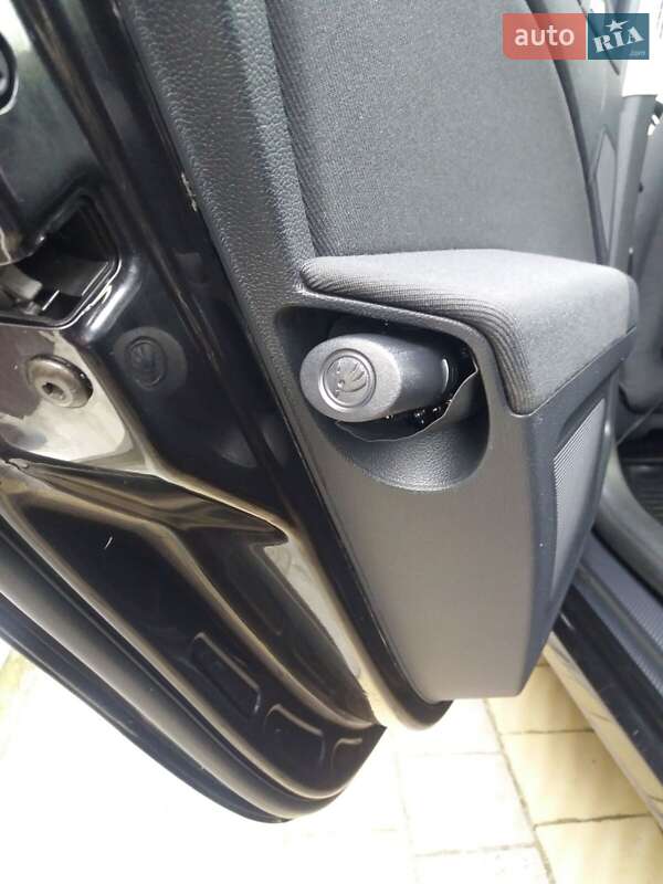 Универсал Skoda Superb 2012 в Стрые фото 16 Универсал Skoda Superb 2012 в Стрые