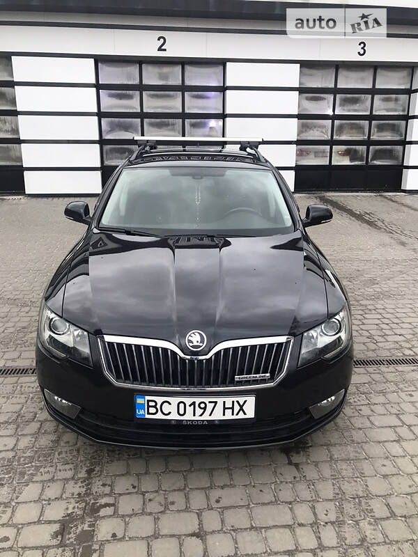 Универсал Skoda Superb 2014 в Львове