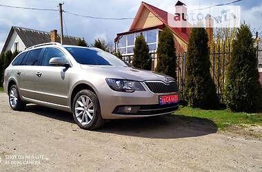 Универсал Skoda Superb 2015 в Луцке