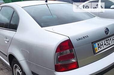 Ліфтбек Skoda Superb 2006 в 