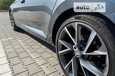 Универсал Skoda Superb 2017 в 