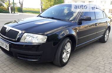 Седан Skoda Superb 2005 в Теофіполі