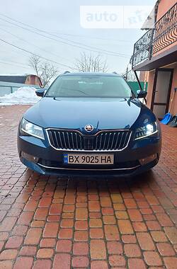 Універсал Skoda Superb 2016 в Хмельницькому