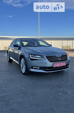 Skoda Superb 2015