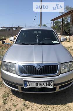 Седан Skoda Superb 2007 в Києві