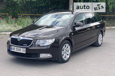 Skoda Superb 2012