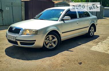 Лифтбек Skoda Superb 2005 в Черкассах