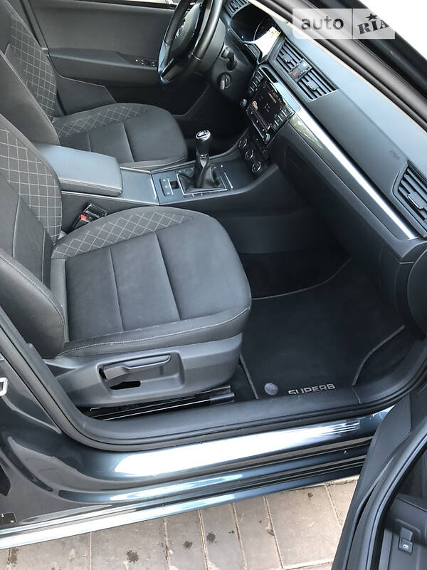 Универсал Skoda Superb 2016 в Кривом Роге