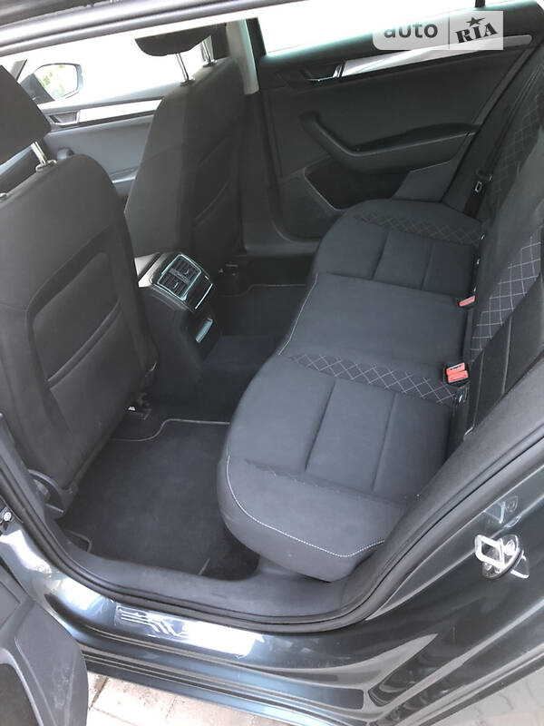 Универсал Skoda Superb 2016 в Кривом Роге