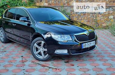 Седан Skoda Superb 2012 в Бершаді