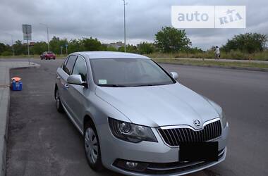 Skoda Superb 2013