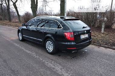 Универсал Skoda Superb 2010 в Нововолынске