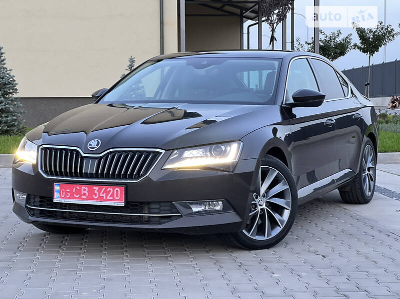 Ліфтбек Skoda Superb 2017 в Луцьку