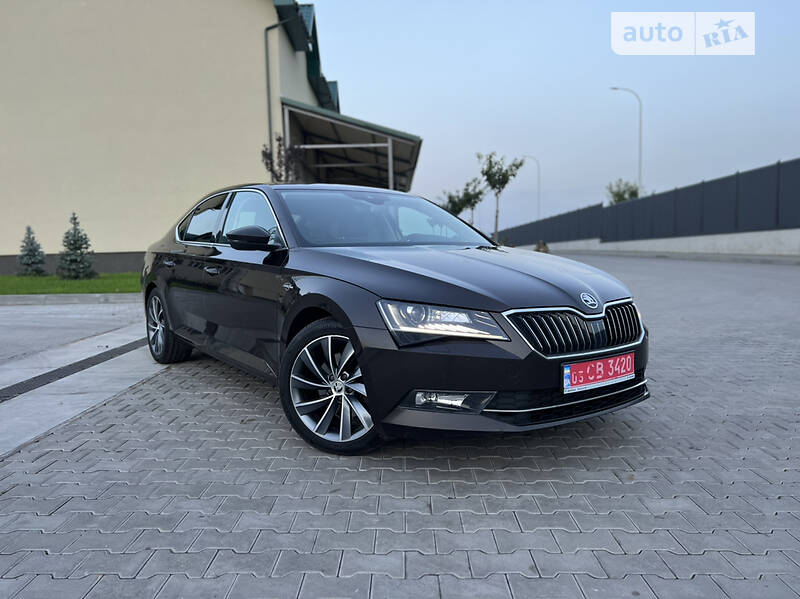 Ліфтбек Skoda Superb 2017 в Луцьку