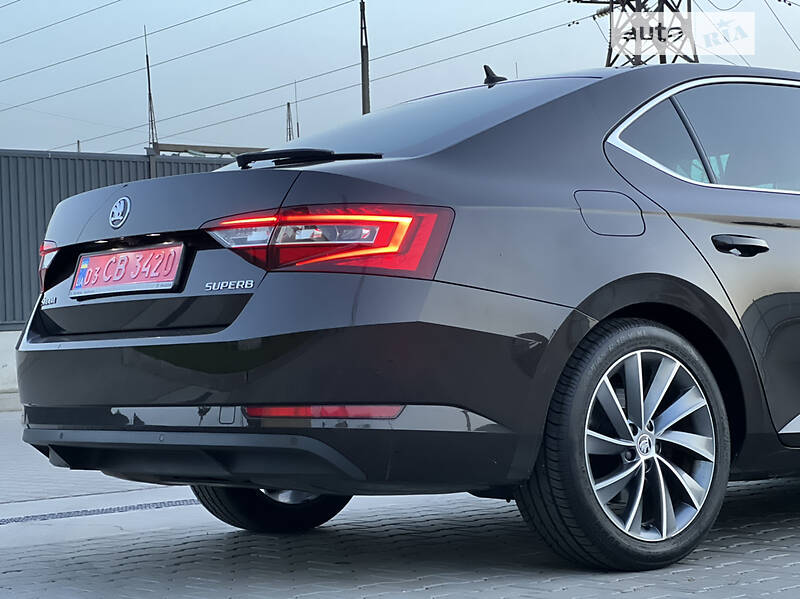 Ліфтбек Skoda Superb 2017 в Луцьку