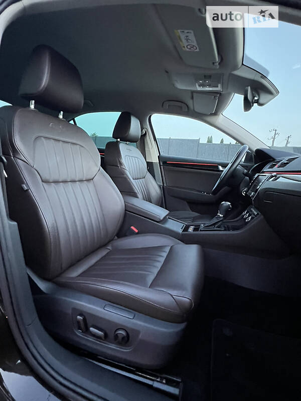 Ліфтбек Skoda Superb 2017 в Луцьку