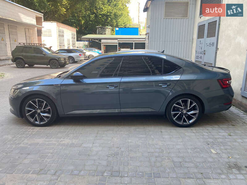 Лифтбек Skoda Superb 2017 в Киеве фото 8 Лифтбек Skoda Superb 2017 в Киеве