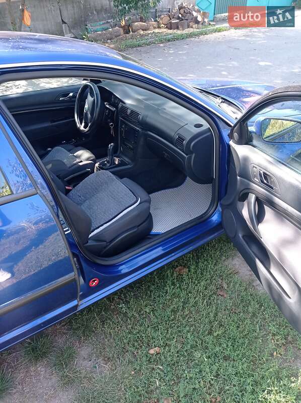 Лифтбек Skoda Superb 2002 в Новоархангельске