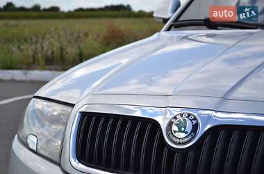 Лифтбек Skoda Superb 2008 в 