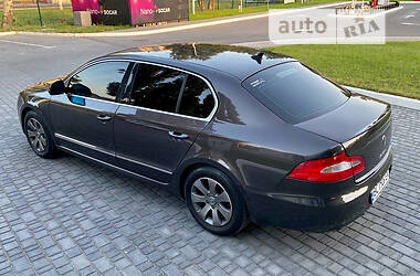 Лифтбек Skoda Superb 2011 в Одессе