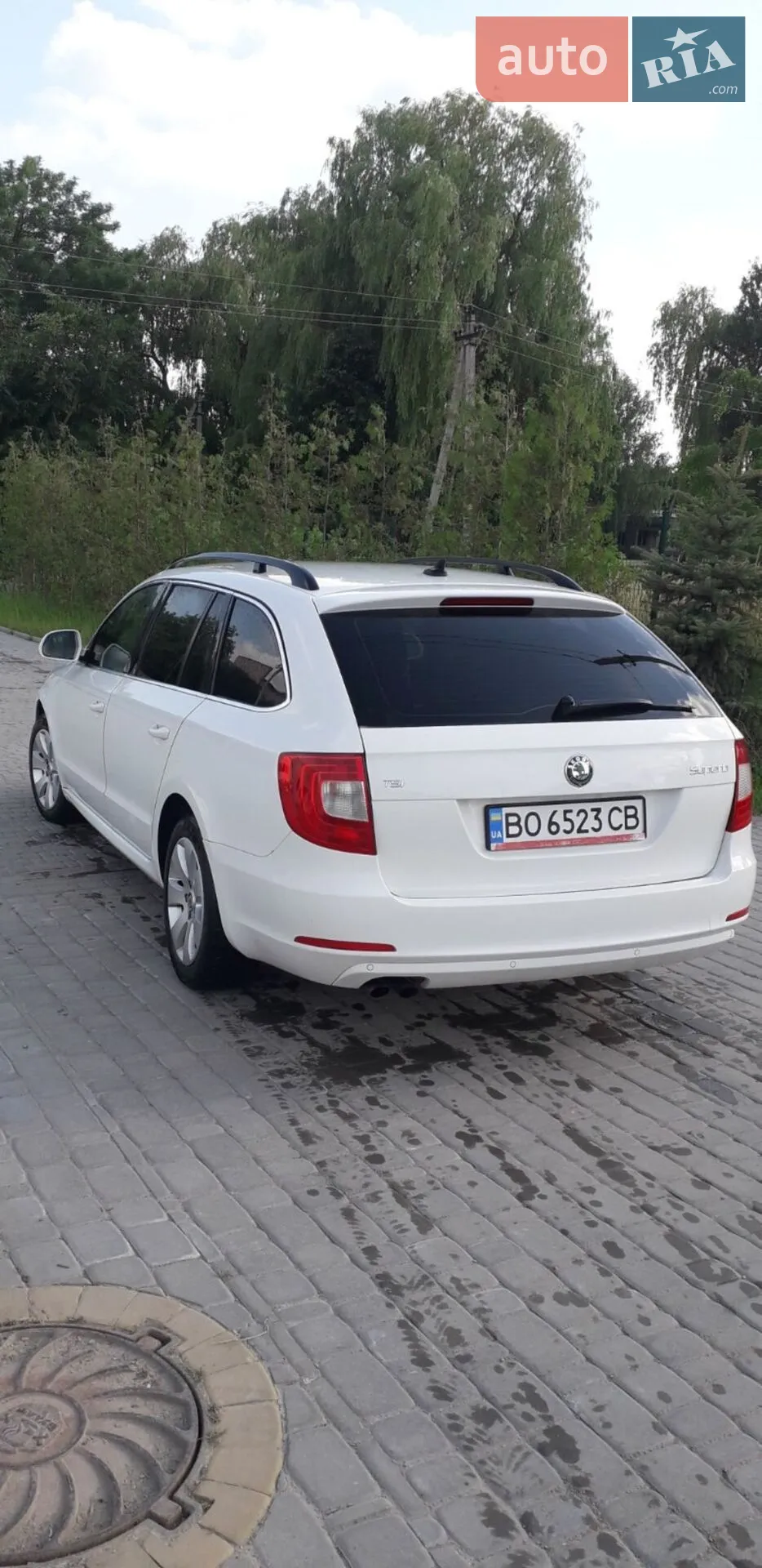 2010 Skoda Superb - мініатюра 4