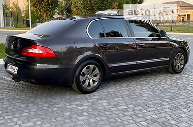 Лифтбек Skoda Superb 2011 в Одессе