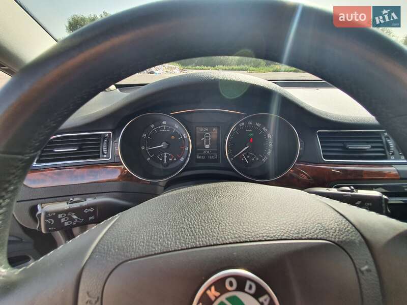 Лифтбек Skoda Superb 2013 в Луцке