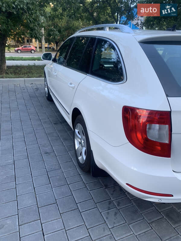 Универсал Skoda Superb 2013 в Одессе фото 11 Универсал Skoda Superb 2013 в Одессе