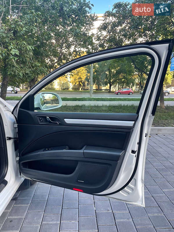Универсал Skoda Superb 2013 в Одессе фото 14 Универсал Skoda Superb 2013 в Одессе