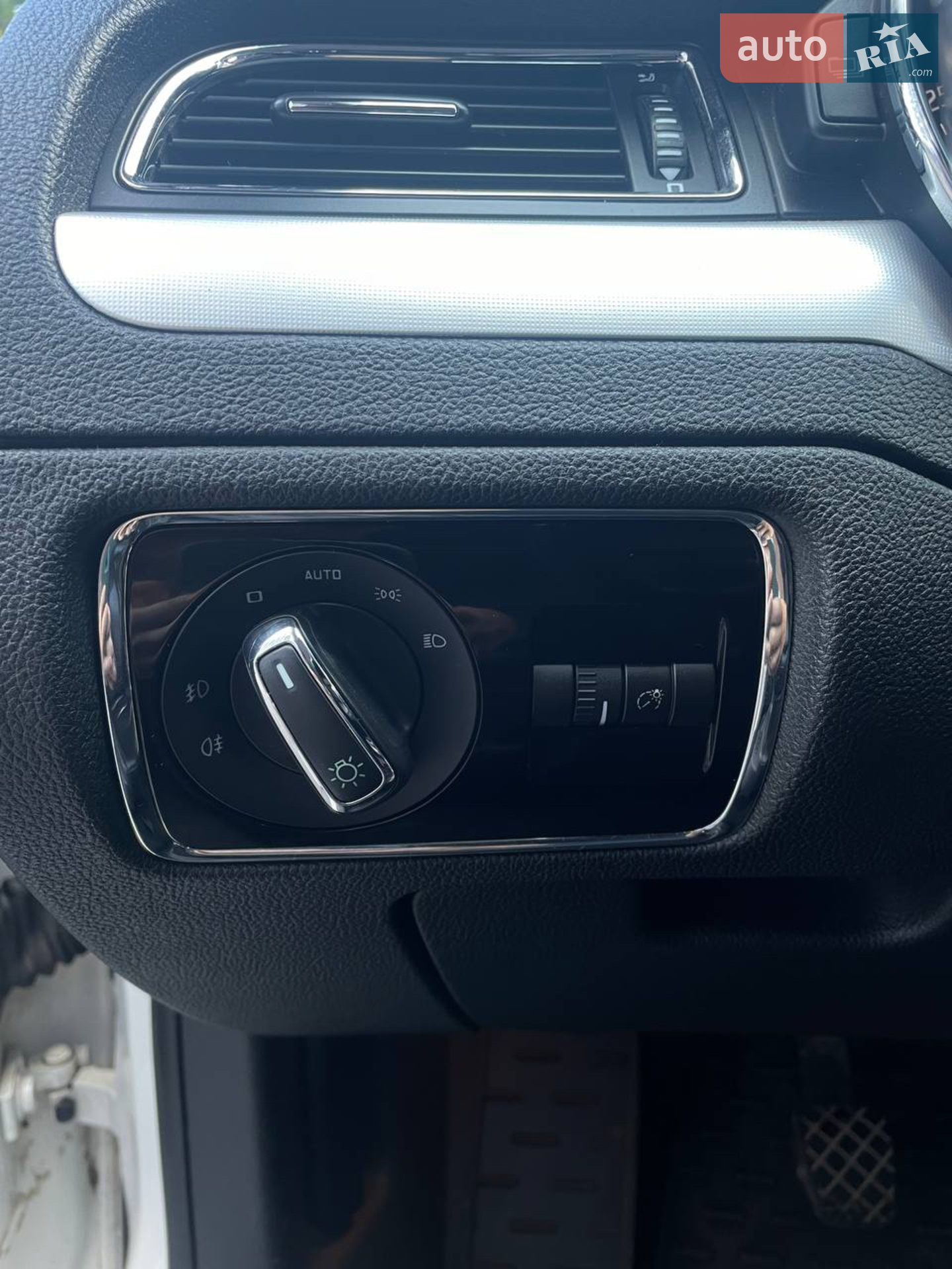 2013 Skoda Superb - мініатюра 24