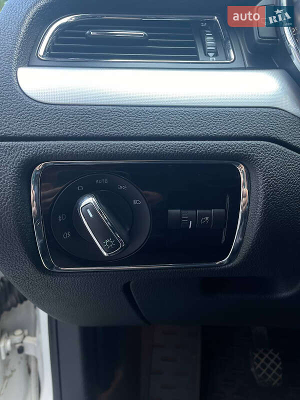 Универсал Skoda Superb 2013 в Одессе фото 24 Универсал Skoda Superb 2013 в Одессе