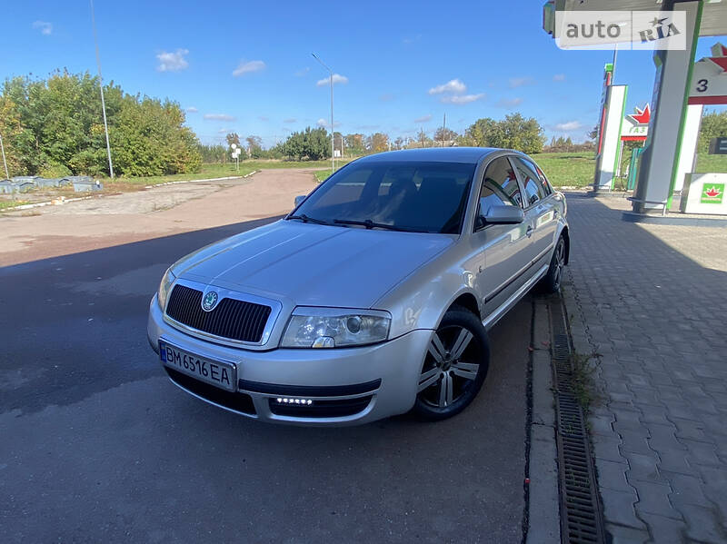Ліфтбек Skoda Superb 2004 в Білопіллі