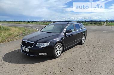 Skoda Superb 2011